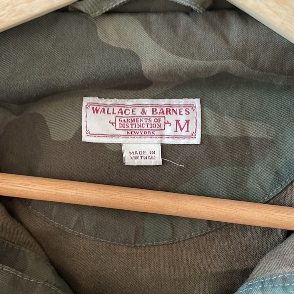 Wallace & Barnes (J. Crew) Camouflage Hooded Military Jacket - Picture 4 of 5